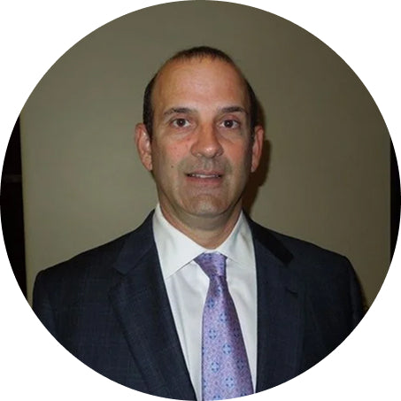 Dr Cargasacch, a expert in periodontics and dental implant